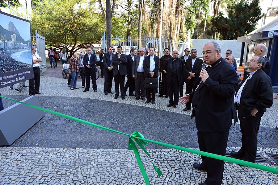 Exposição fotográfica revive a JMJ