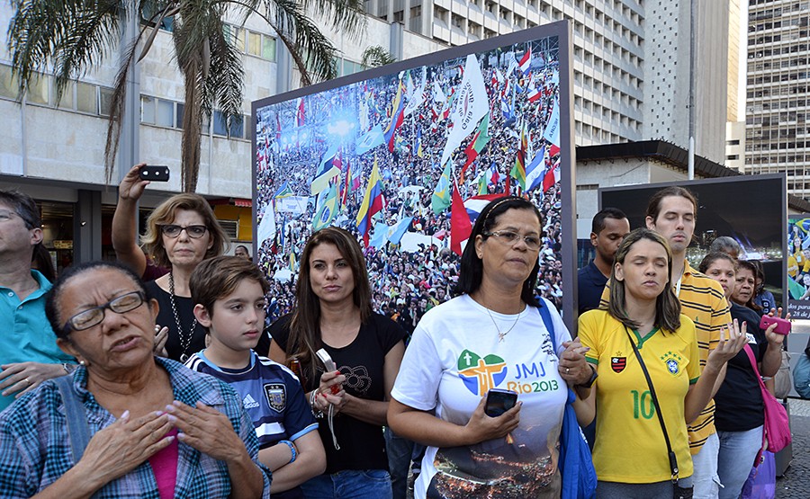 Exposição fotográfica revive a JMJ
