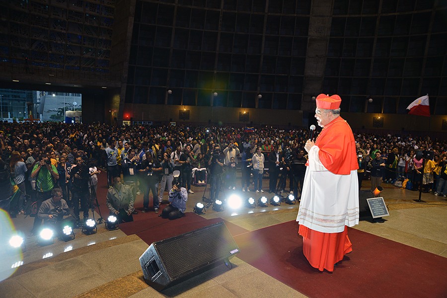 Grande festa na Catedral comemora 1 ano da JMJ Rio2013 Grande festa na Catedral comemora 1 ano da JMJ Rio2013