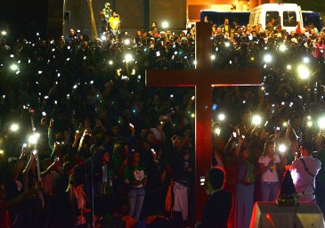 Grande festa na Catedral comemora 1 ano da JMJ Rio2013