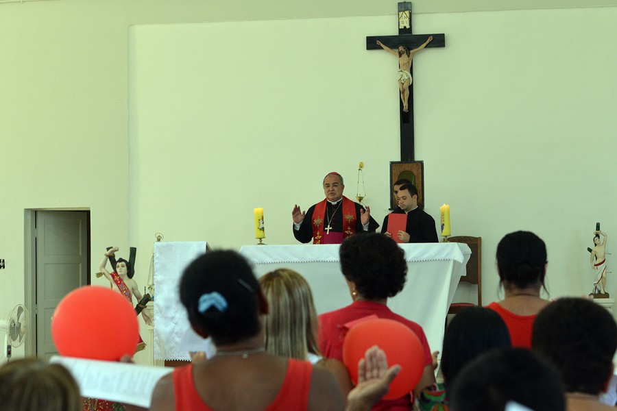 Imagem missionária de São Sebastião é acolhida na Ilha do Governador