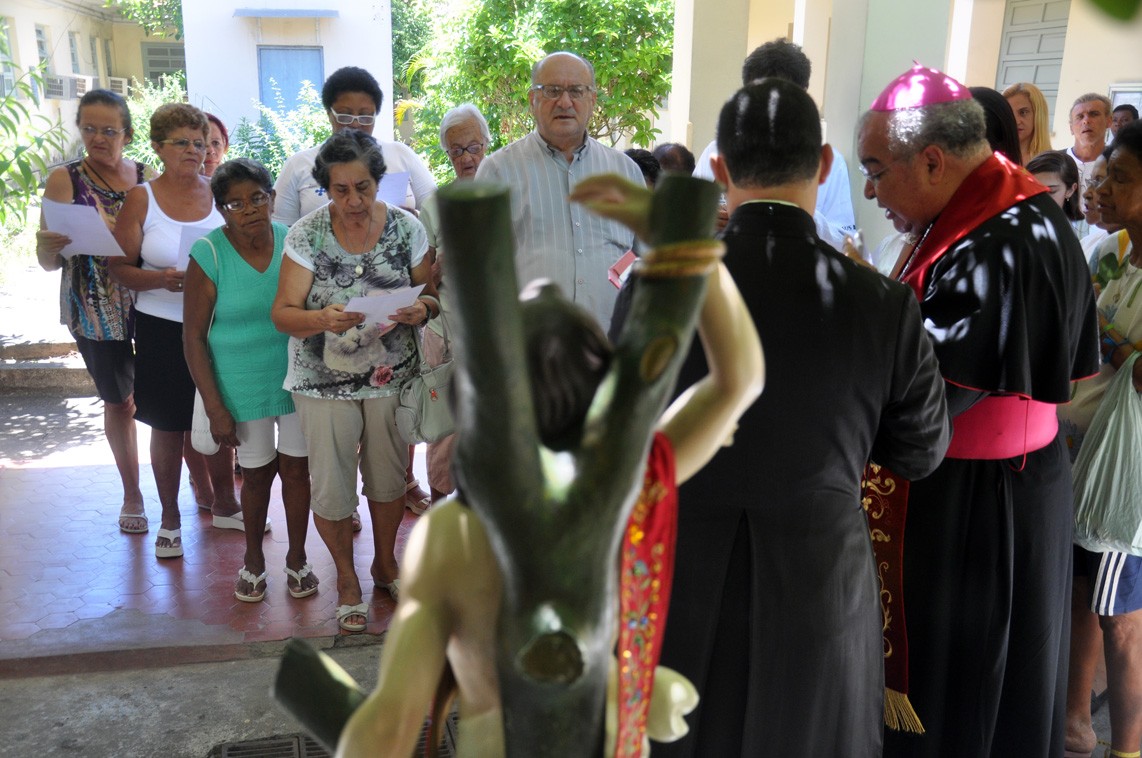 Imagem peregrina de São Sebastião visita a Ilha de Paquetá
