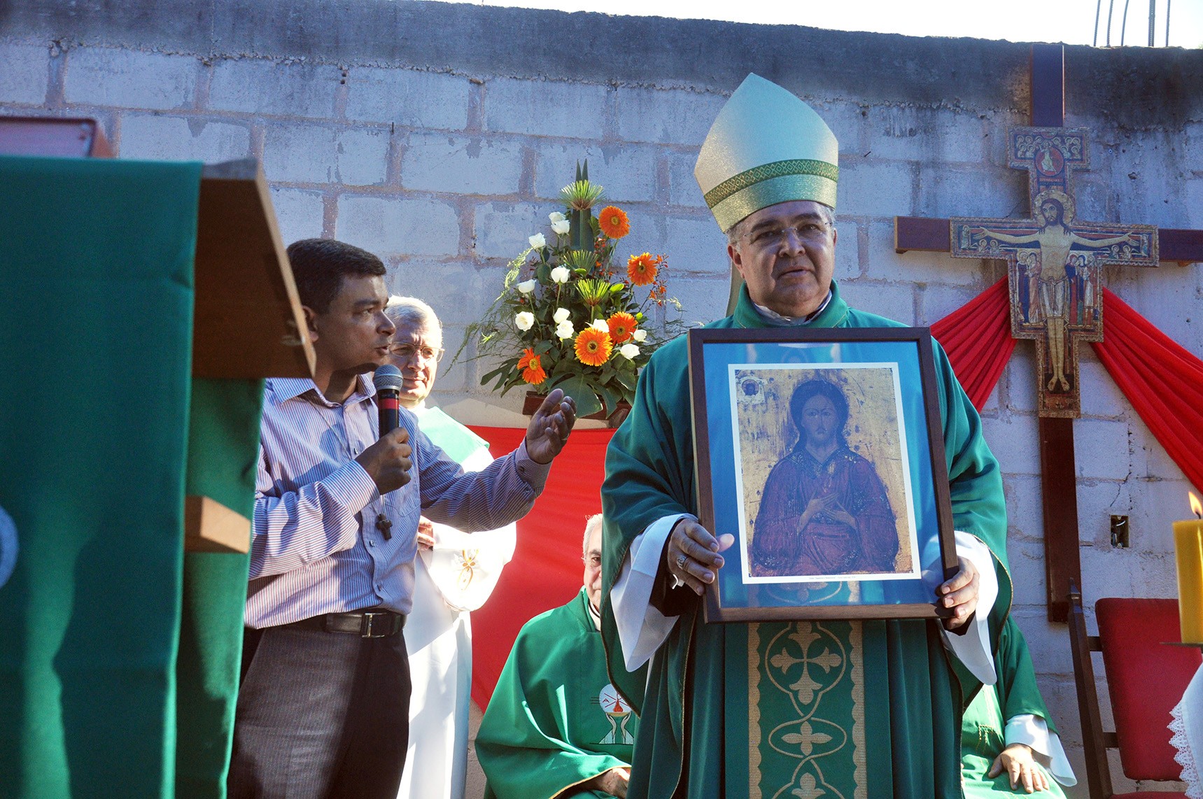 Dom Orani: “Devemos viver a fraternidade e o amor, para que todos se sintam abraçados e acolhidos