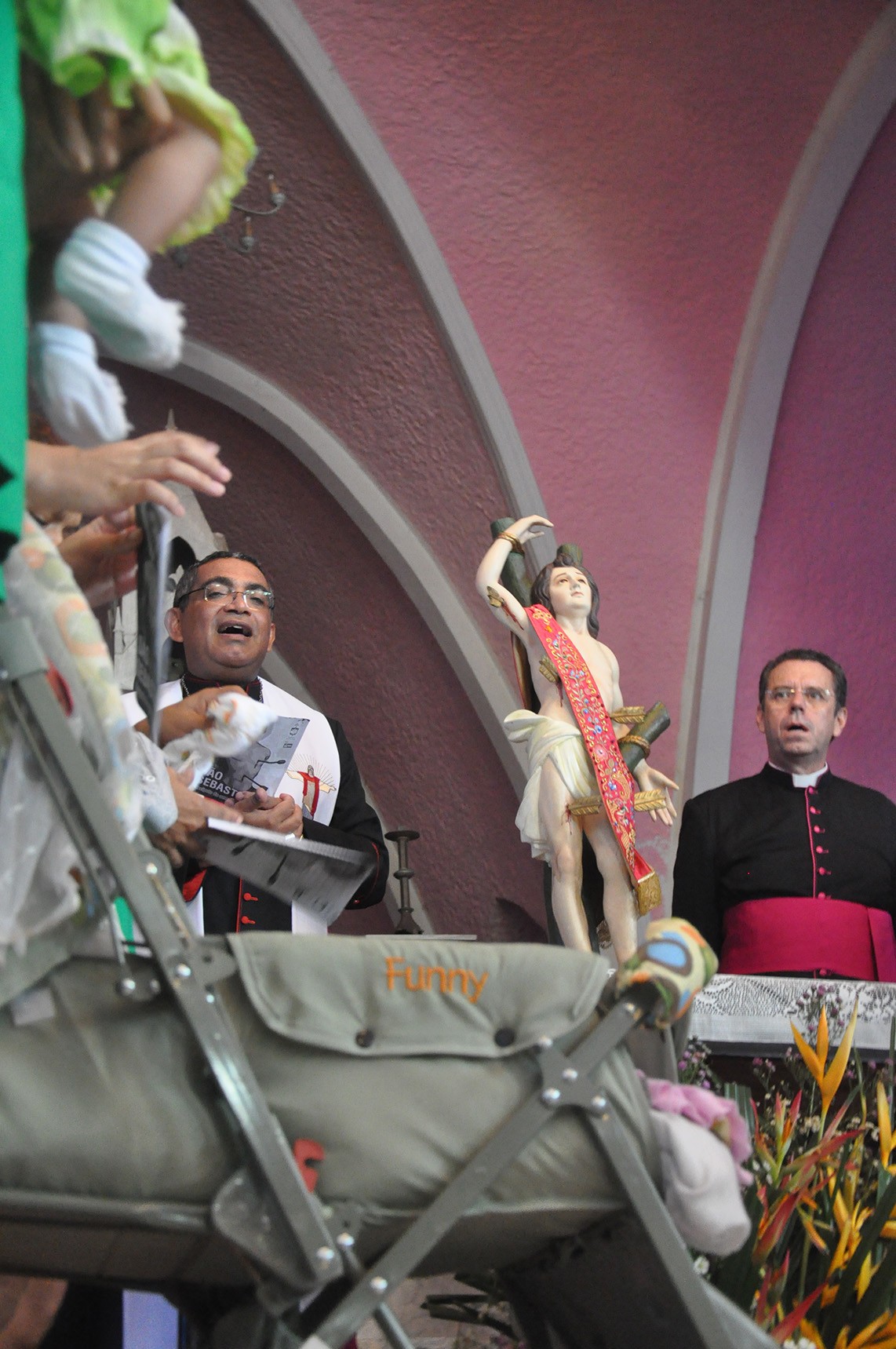 Comunidades terapêuticas recebem imagem peregrina de São Sebastião