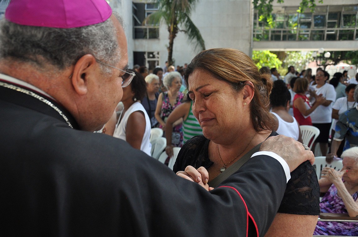Imagem de São Sebastião leva a mensagem da esperança e da caridade