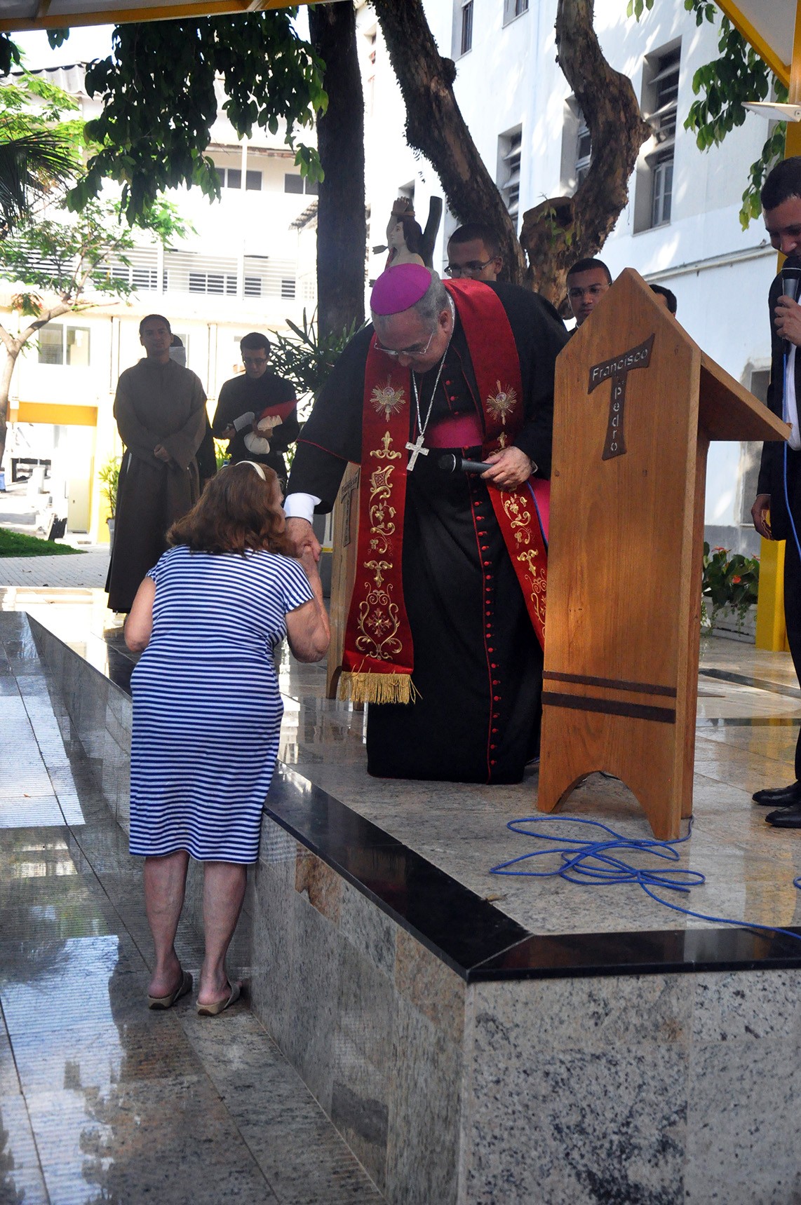 Imagem de São Sebastião leva a mensagem da esperança e da caridade