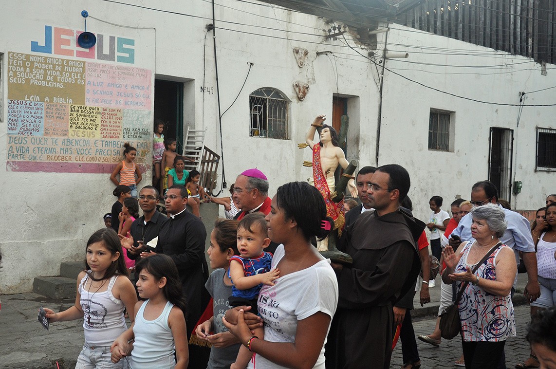 Imagem de São Sebastião leva a mensagem da esperança e da caridade