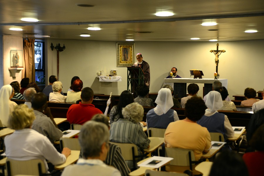 Dom Luiz preside missa em memória de Dom Estêvão Dom Luiz preside missa em memória de Dom Estêvão