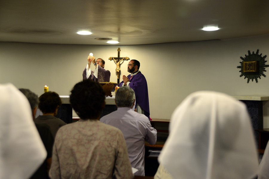 Dom Luiz preside missa em memória de Dom Estêvão Dom Luiz preside missa em memória de Dom Estêvão