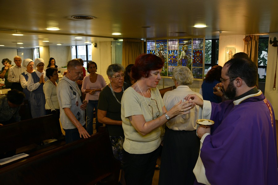 Dom Luiz preside missa em memória de Dom Estêvão Dom Luiz preside missa em memória de Dom Estêvão
