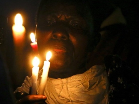 Em Uganda, Papa diz que catequistas são mais que professores / Arqrio