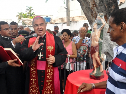 Somos chamados a refletir a glória do Senhor em todos os lugares / Arqrio Somos chamados a refletir a glória do Senhor em todos os lugares / Arqrio