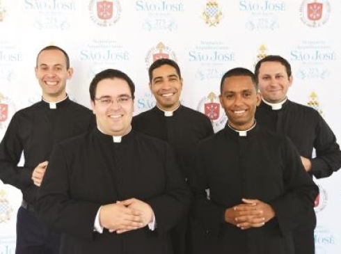 Arquidiocese ganhará novos padres  / Arqrio