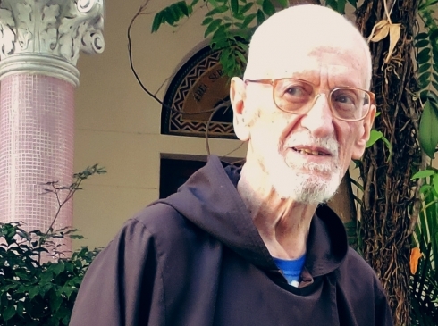 Capuchinhos em luto: morre Frei Nemésio Bernardi / Arqrio