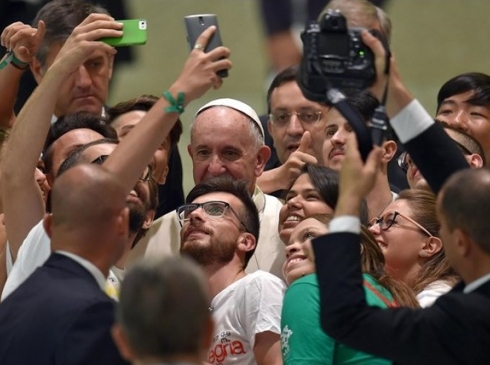 Jovens e catequistas nas intenções do Papa para setembro / Arqrio