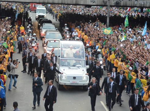 A JMJ e o papa: um balanço para o Brasil e para o mundo / Arqrio