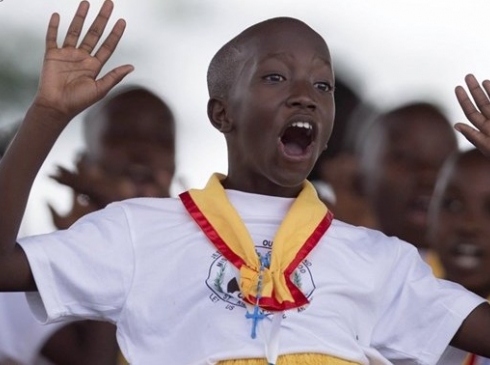 Papa à juventude em Uganda: nas suas veias corre o sangue dos mártires / Arqrio