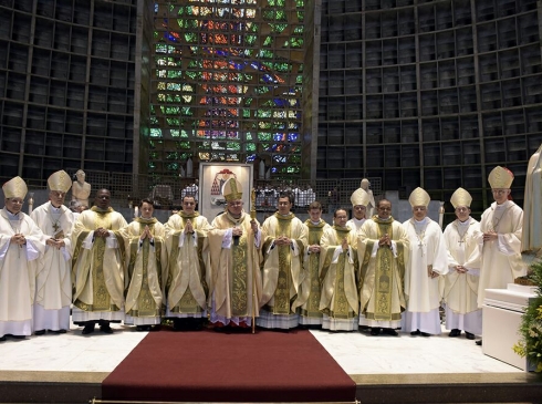 Arquidiocese do Rio ganha 7 novos presbíteros / Arqrio